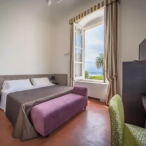 https://villa-mon-repos.taorminaitalyhotels.com