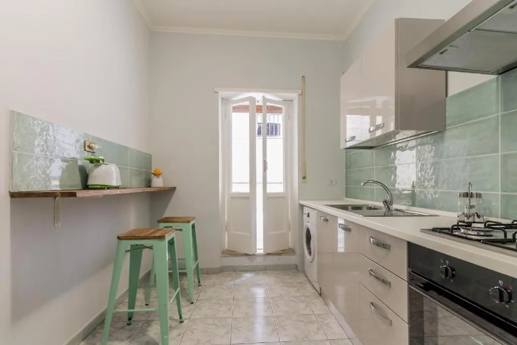 Marconi 94 - Apartment&Private Rooms Рим 0*,  Италия