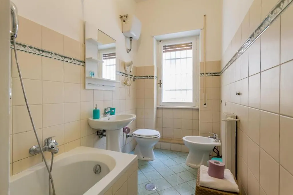 Marconi 94 - Apartment&Private Rooms Rome Guest house
