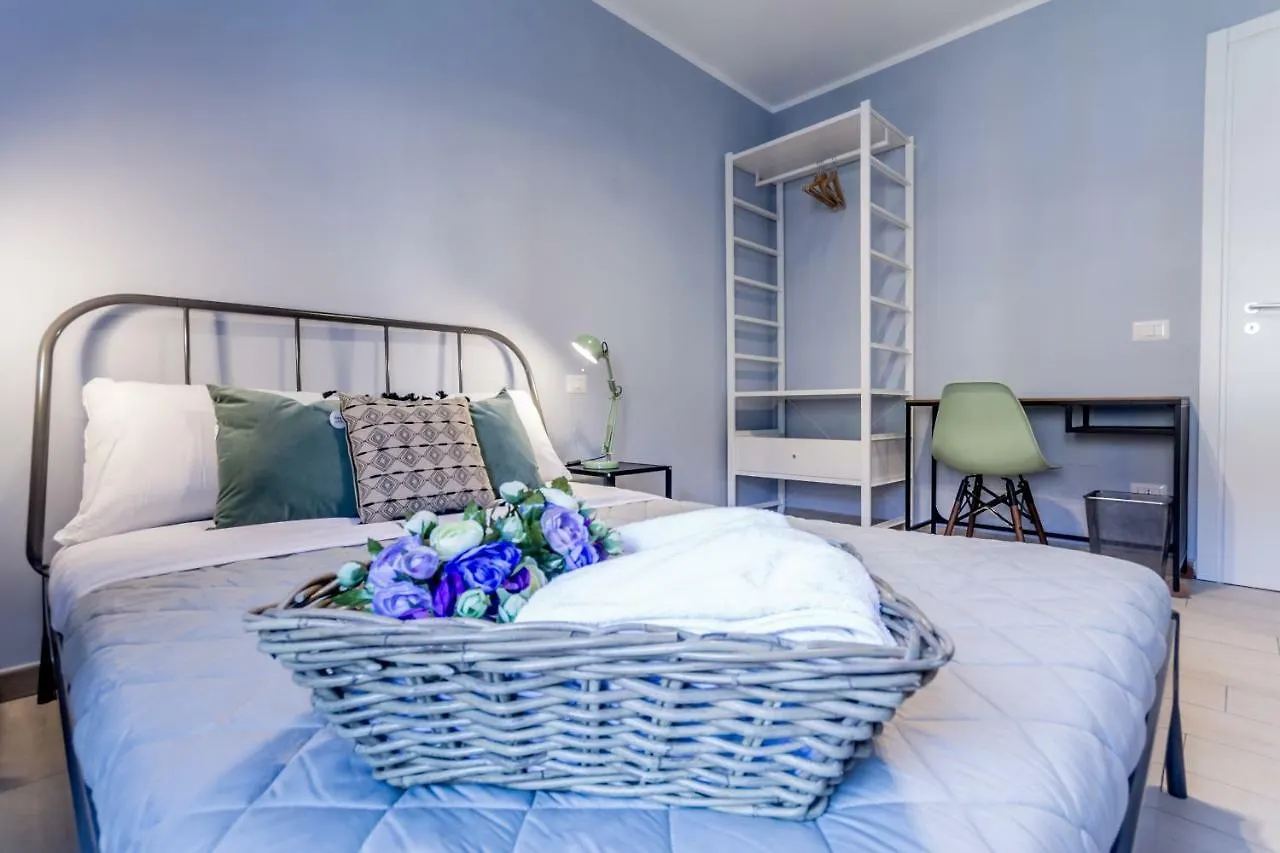 Marconi 94 - Apartment&Private Rooms Рим 0*,  Италия