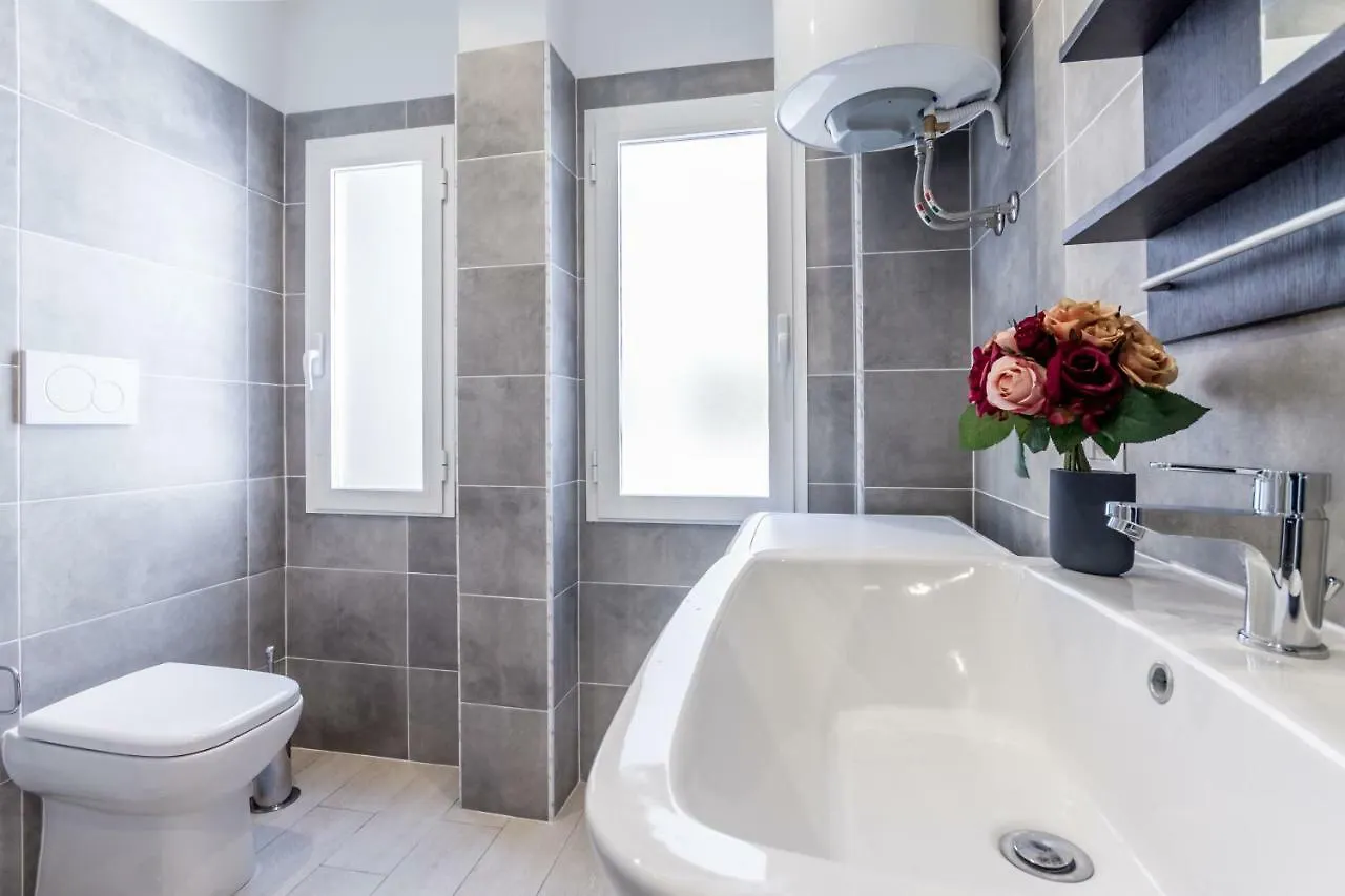 Guest house Marconi 94 - Apartment&Private Rooms Rome
