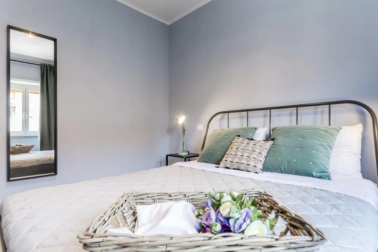 Marconi 94 - Apartment&Private Rooms Рим Гостевой дом